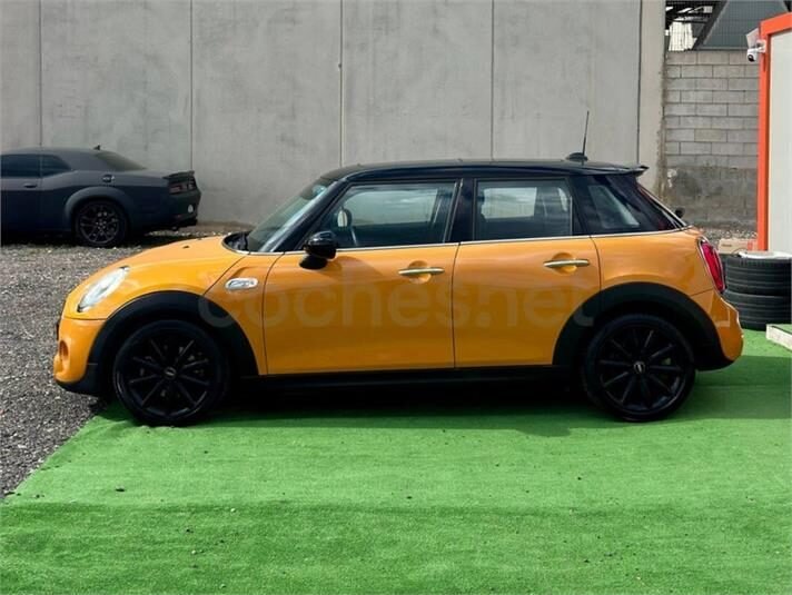 MINI COOPER SD 5 PUERTAS
