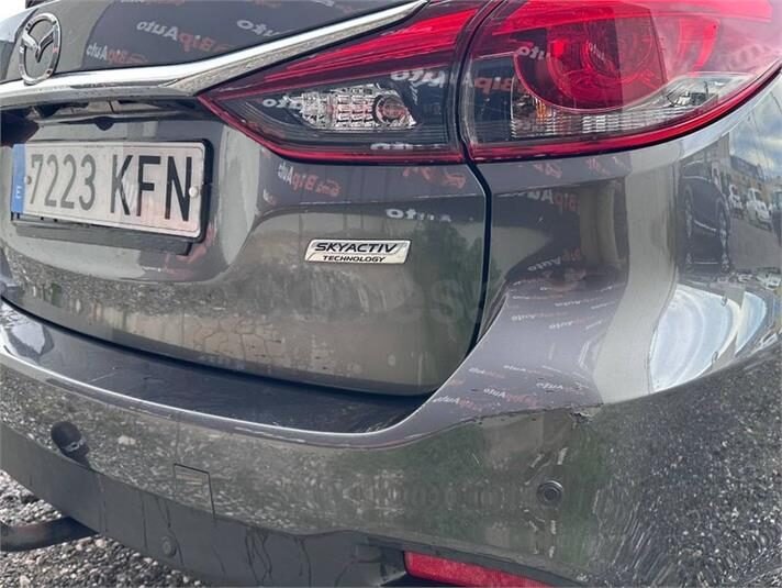 MAZDA 6 2.2 DE AT Luxury WGN